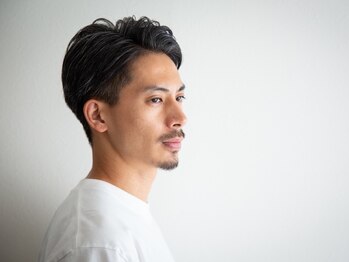 バーバー コガ(BARBER KOGA)の写真/【当日予約OK】圧倒的な技術力とデザインで、ONもOFFもお洒落にキマるスタイルに！簡単な時短スタイルも◎