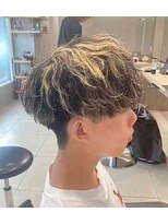 アッシュ 高幡不動店(Ash)&nbsp;メンズハイライト×ツイストスパイラルパーマ