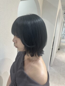 イア バイ ジーナ 渋谷(IA by Zina) ショートウルフ