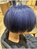 ブルー