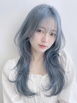 ベル 新宿(Belle)&nbsp;水色カラー/ペールブルー/ブルーシルバー/ハッシュカット