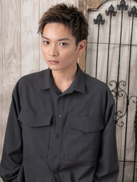 ハンサム クラシック 越谷店(Classic) ハイトーンカラー★アップバングショートC