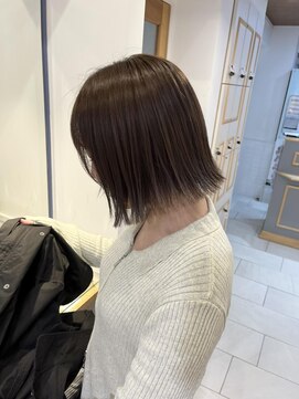 ネオリーブ チロル 横浜西口店(Neolive CiroL.) グレージュ ダブルカラー