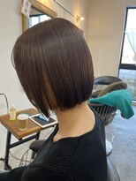 ソース(SOURCE) パツッとボブ