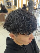 ゼンコー アオヤマ(ZENKO Aoyama) 波巻きツイストスパイラルシャドウパーママッシュ刈り上げ