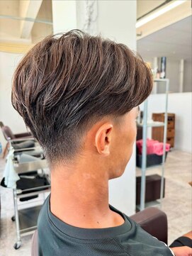 楚々 センターパート×ニュアンスパーマ