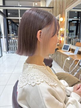 ラック 辻堂(LUCK) 【黒田】ボブ/インナーカラー