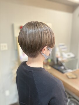 アレッタ(aletta) ブリーチあり 透け感ベージュカラー