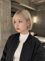 ヒペリカム(hypericum)&nbsp;和歌山／明るめベージュのすっきりミニボブ