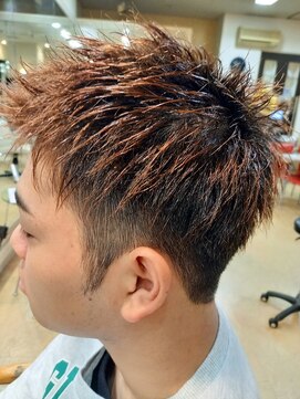 シャンプーボーイ 根黒カラー