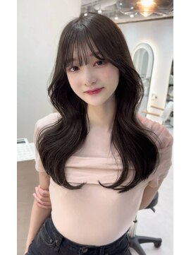 ジーナ 博多筑紫口(Zina) 【アッシュグレージュ】暗めカラーアッシュくびれヘア