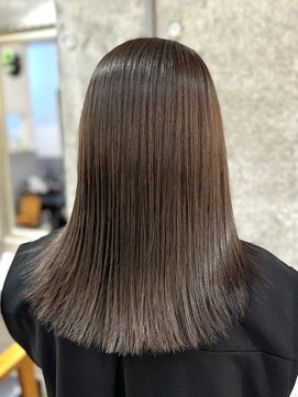 アヤラグランスパ 船橋店(AyaLA GRAN SPA) 【黒田 愛梨】 アッシュブラウンベージュ