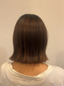 アトリエファゴ ハナミズキ店 【Noa】パツっとボブ/切りっぱなしボブ/外ハネボブ