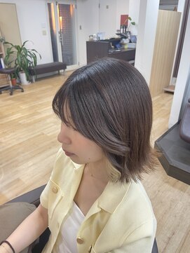 ライフメイクシベル 東林間(Life make siblles) 長めの切りっぱなしボブ