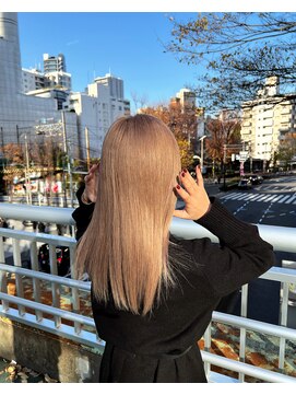 イオ(IO) ミルクティーグレージュ