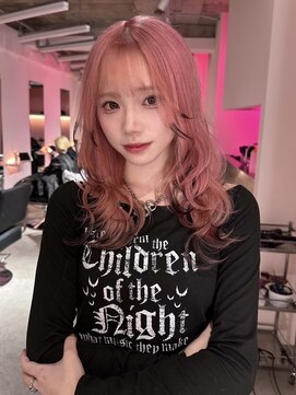 ダズリングディア(Dazzling Deer) ピンク/レイヤーカット/波ウェーブ/デザインカラー/裾カラー