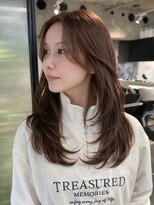 シオン(shion) ロング韓国ヘア顔周りレイヤーおくれ毛_F21504