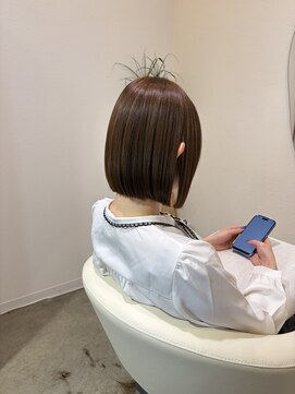 シプ 丸亀(sip) 前下がりボブ 切りっぱなしボブ タッセルボブ 前下がり