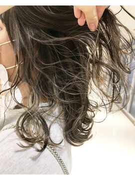 ルーフ 町田店(LUFE) 【LUFE町田】インナーハイライト　担当三宅