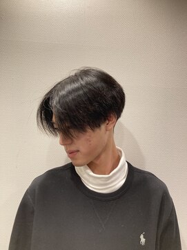 銀座マツナガ 神田店 モテ髪おしゃれセンターパート前下がりマッシュ