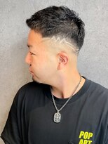 フジヤマバーバーショップ アジト(FUJIYAMA BARBER SHOP ajito) フェードクロップサイドパート【田中美旺】b716