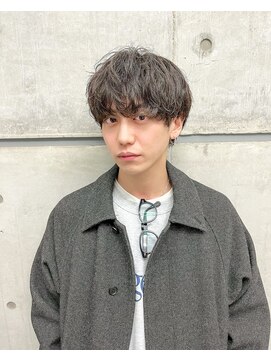 オーシャントーキョー(OCEAN TOKYO) 波巻束感ショートハイライトツーブロックマッシュ