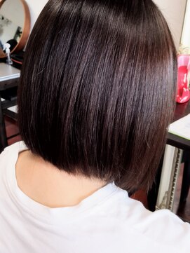 エヴァン(Evan) チョコット白髪もイルミナカラーで再現★