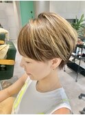 ショートカット20代30代40代前髪あり面長丸顔ショートボブ