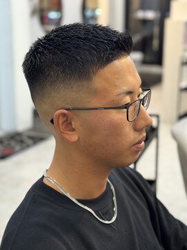 ラビス(Lovis) ハッシュカット/フルバング/似合わせカット/レッドブラウン