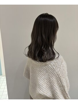 ローエ バイ デコ(Rohe by DECO) 【MAO】ミディアムヘア/ダークグレー