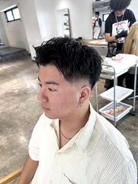 ザ オーダー(THE ORDER) men'sテーパースキンフェードメンズ短髪ヘアメンズカット