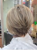 おとなボブ＆ベージュカラー