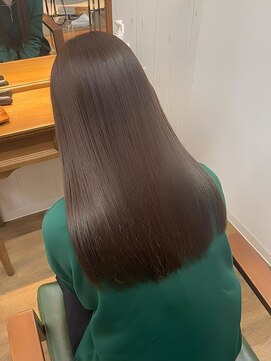 アンダーバーホワイト モデ 富田林店(_WHITE mode) 髪質改善ミルクティーベージュレイヤーカット