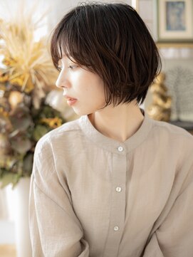 カバーヘア ブリス 上尾西口店(COVER HAIR bliss) ■斜めバング似合わせカット黒髪丸みショートボブ37上尾30代40代