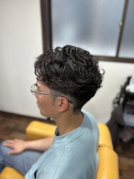 シザーズ(SCISSORS) フェザーパーマ/フェザーショート/メンズサロン/メンズパーマ