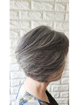 松本平太郎美容室 国立店 グラレイヤーボブ