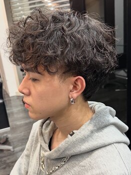 ビグディーサロン(BIGOUDI SALON)の写真/【大阪/梅田/北新地】メンズカット＋パーマが大人気！再現性の高いスタイルで朝のセットも楽にきまる！