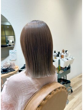 ヘアポケット スタイル店(HAIR POCKET) ぱつっとロングボブ×柔らかベージュ