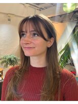 ロア インターナショナル 新宿店(LoA International)&nbsp;フェイスレイヤーカットとバング