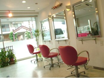 ヘアードレッサーズ ティース(Hair dressers T's)の写真/周りの視線が気にならない、ゆったりとした時間が流れる空間【T's】♪あなただけの特別なサロンタイムを★