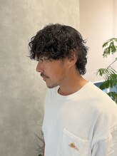 【質感No.1王道波巻きパーマ】セットが楽になる！柔らかいS字カールの波巻きパーマ[メンズサロン/メンズ]