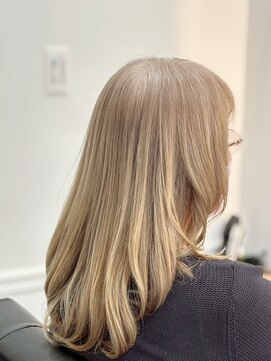 クイーンズ(Queens) 白髪ぼかし 宇都宮