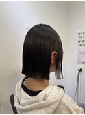 ヘイリーボブ　切りっぱなし　縮毛矯正　大人ボブ　ストレート