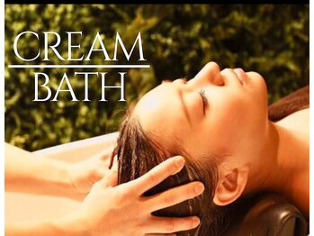 ヘアリゾート粋 新宿三丁目本店の写真/【本格クリームバスや頭浸浴が人気の理由】サロンTIMEをより上質に♪カット&カラーついでにご褒美時間