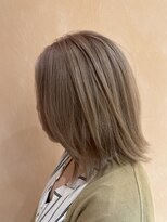 トリコ アヴェダ ららテラス北綾瀬(tricot AVEDA) レイヤー/レイヤーボブ/ハイトーン/ミルクティーベージュ