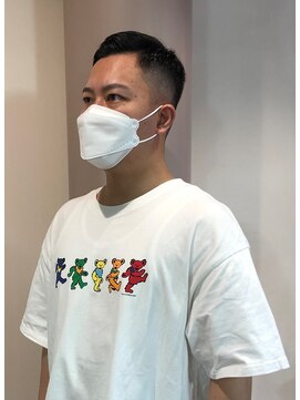 スモールバンブー small-bamboo ヘアーサロン フェード × 7：3