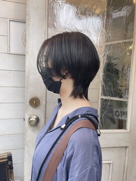 アミュレ(Amule) 暗髪で作る大人ハンサムショートウルフヘア30代梅ヶ丘美容室