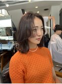 外ハネレイヤー　ボブレイヤー　くびれミディアム　