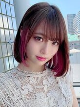 フラミューム 大森(flammeum) 艶ワンレンボブ☆インナーカラーピンク/内巻きワンカール