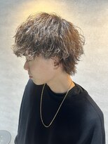 ブラック 渋谷(BLUCK) 【渋谷駅徒歩6分☆メンズ特化】前上がりウルフ波巻きパーマ
